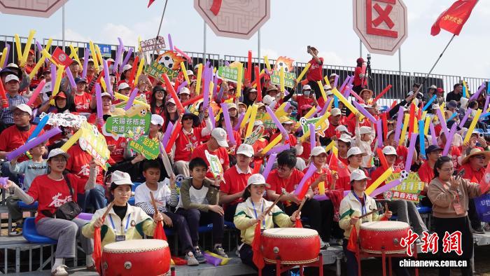 广西县级足球联赛首战北流队胜出 苍梧文旅融合